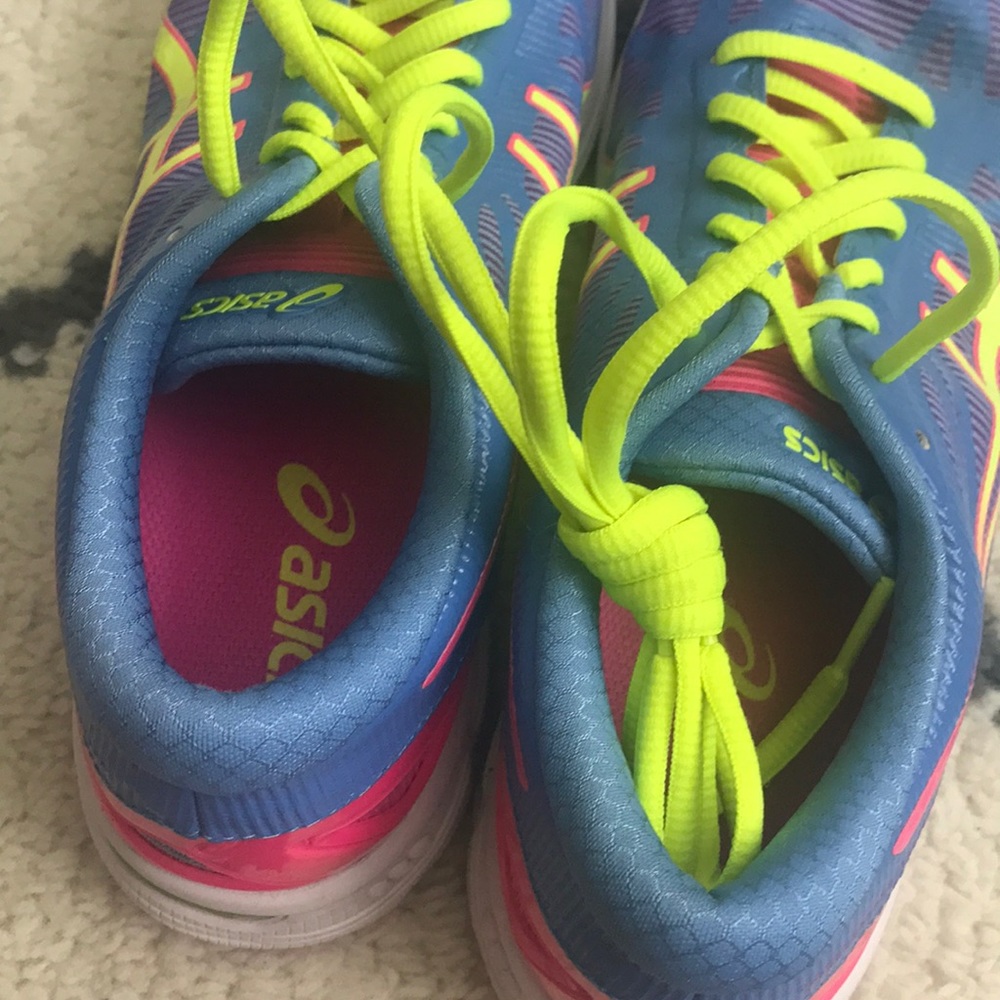 ASICS Gel DS Trainer 20 - Picture 3 of 4